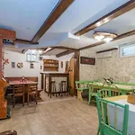 Daire Partelj 3 By Interhome Vir