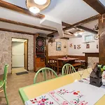 Daire Partelj 3 By Interhome Vir