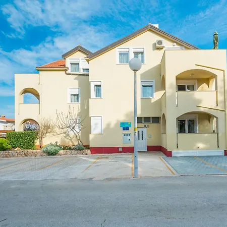 Partelj 3 By Interhome Apartamento *