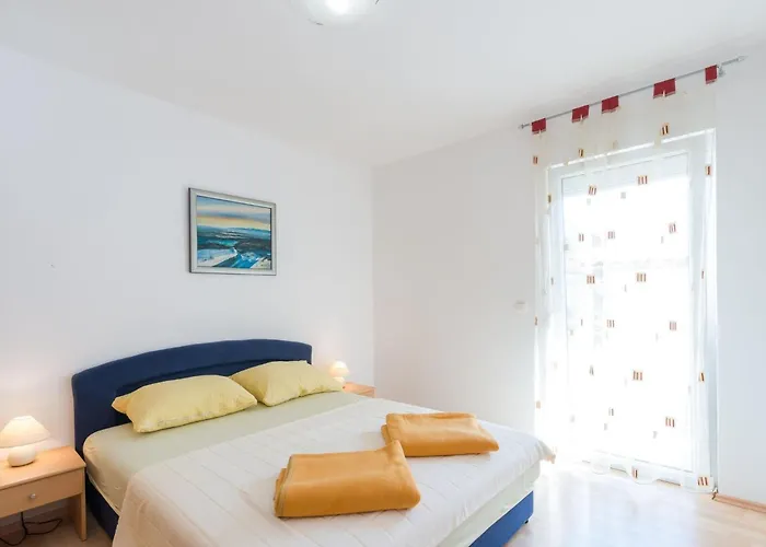 Partelj 3 By Interhome *