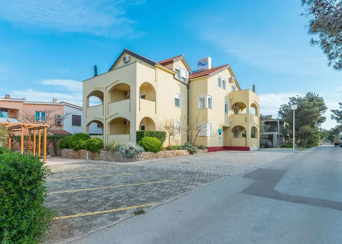 Partelj 3 By Interhome 维尔