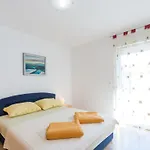 Partelj 3 By Interhome *