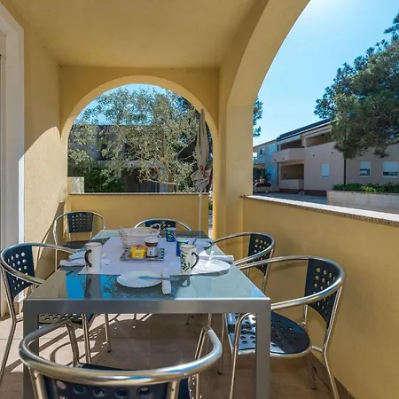 Lejlighed Partelj 3 By Interhome